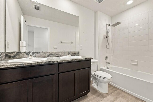 Building Photo - 5166 SW 48th Ln