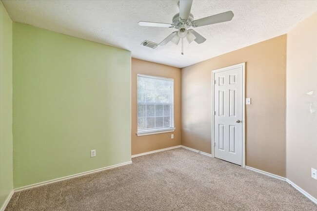 Building Photo - 14307 Mirkwood Ln
