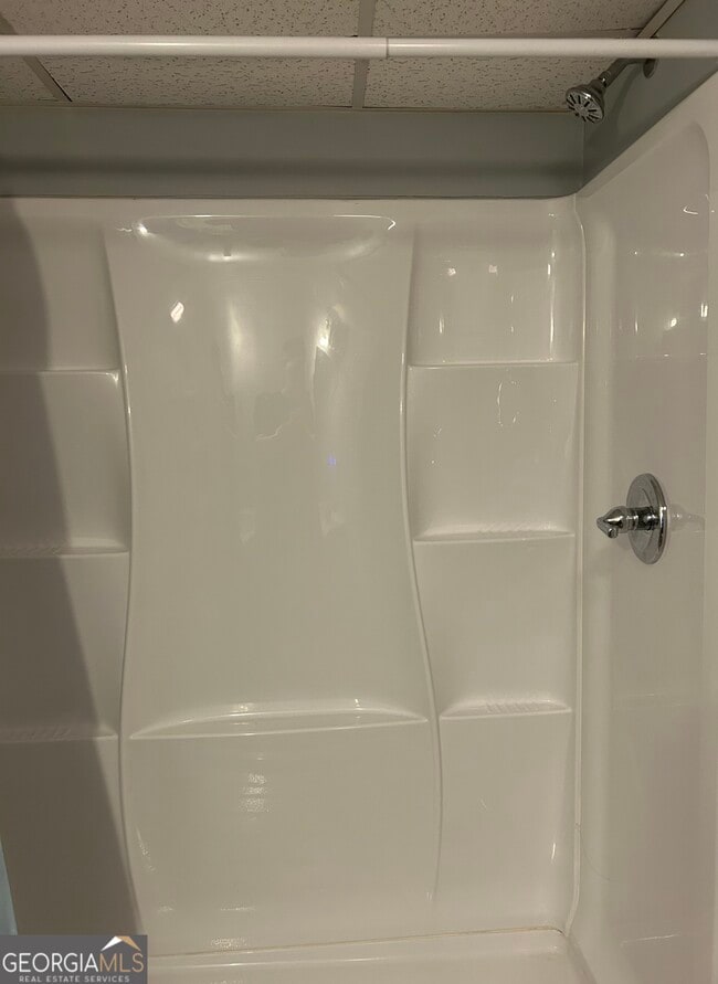 Building Photo - 293 Etheridge Rd