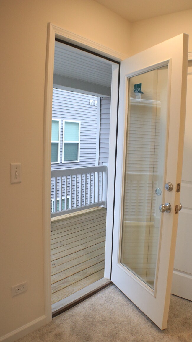 Building Photo - 2767 Lawlor Ln