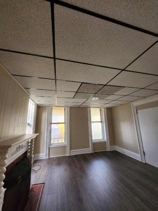 Building Photo - 2120 Highland Ave