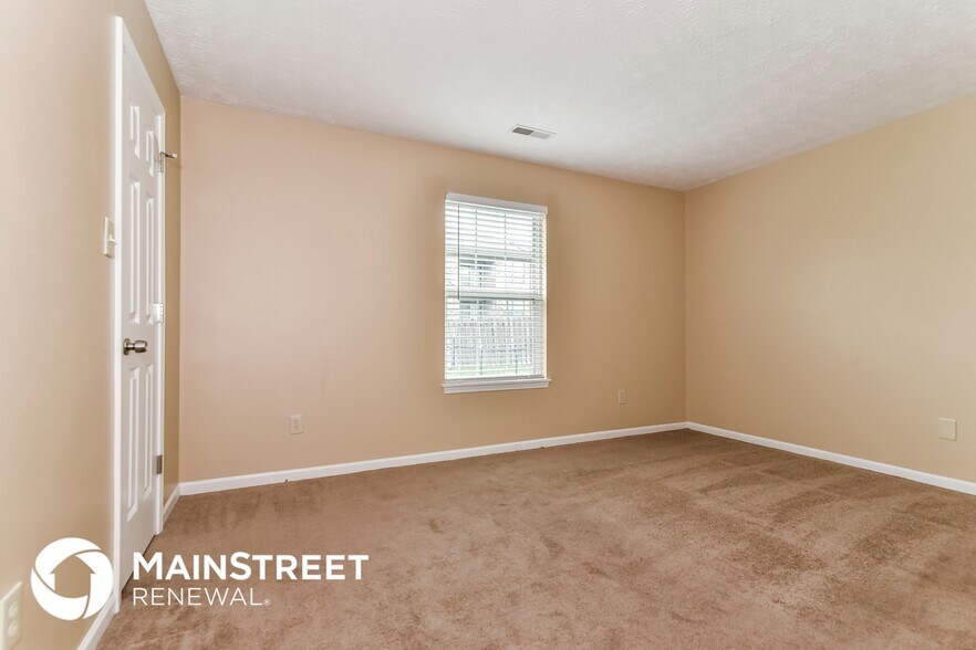 Building Photo - 3935 Libra Ln