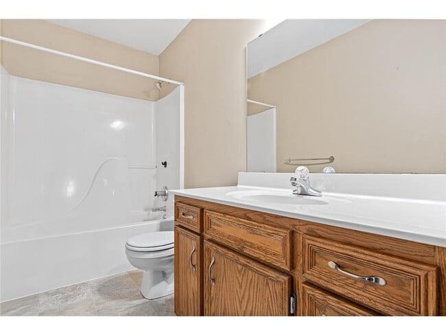 Building Photo - 8551 Flamingo Dr