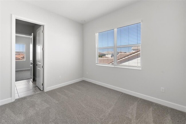 Building Photo - 15000 RedCove Pl