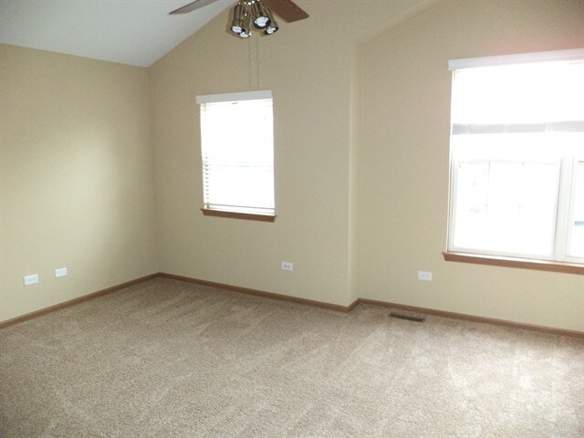 Building Photo - 1201 Darnell Dr