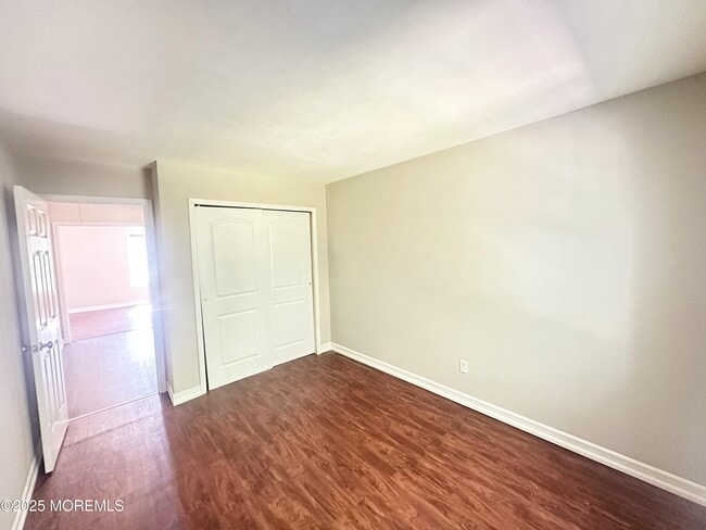 Building Photo - 262 Fairfield Pl