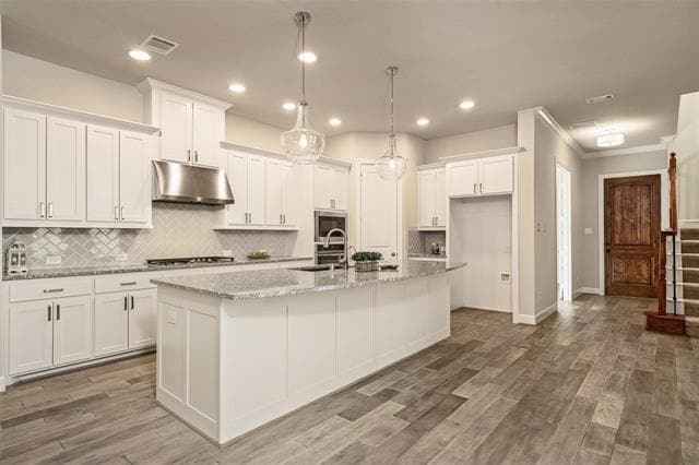 Building Photo - 6309 Smithwick Dr