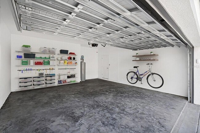 Building Photo - 4915 1st Ave E