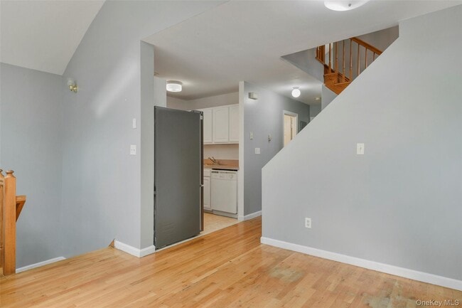 Building Photo - 3546 Huguenot Ave