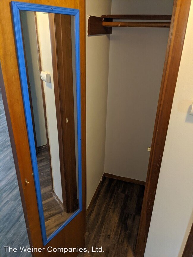 Building Photo - 310 W Washington St