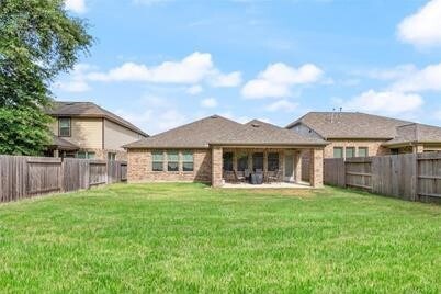 Building Photo - 18716 Laurel Hills Dr