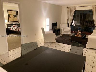 Building Photo - 9124 Collins Ave