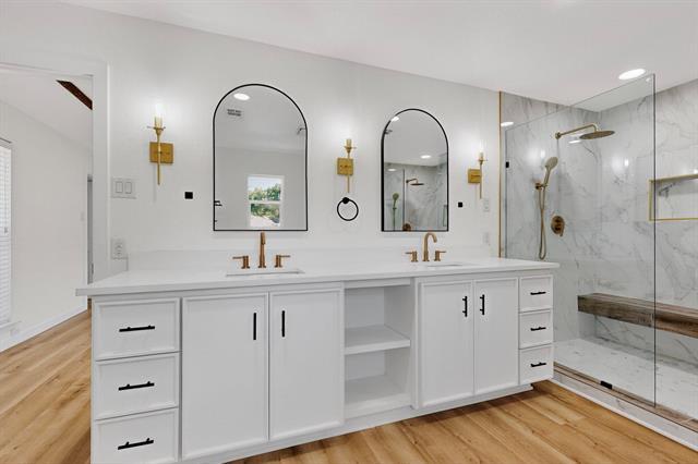 Building Photo - 7116 Town Bluff Dr