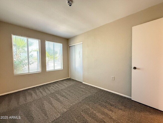 Building Photo - 14652 Yerba Buena Way
