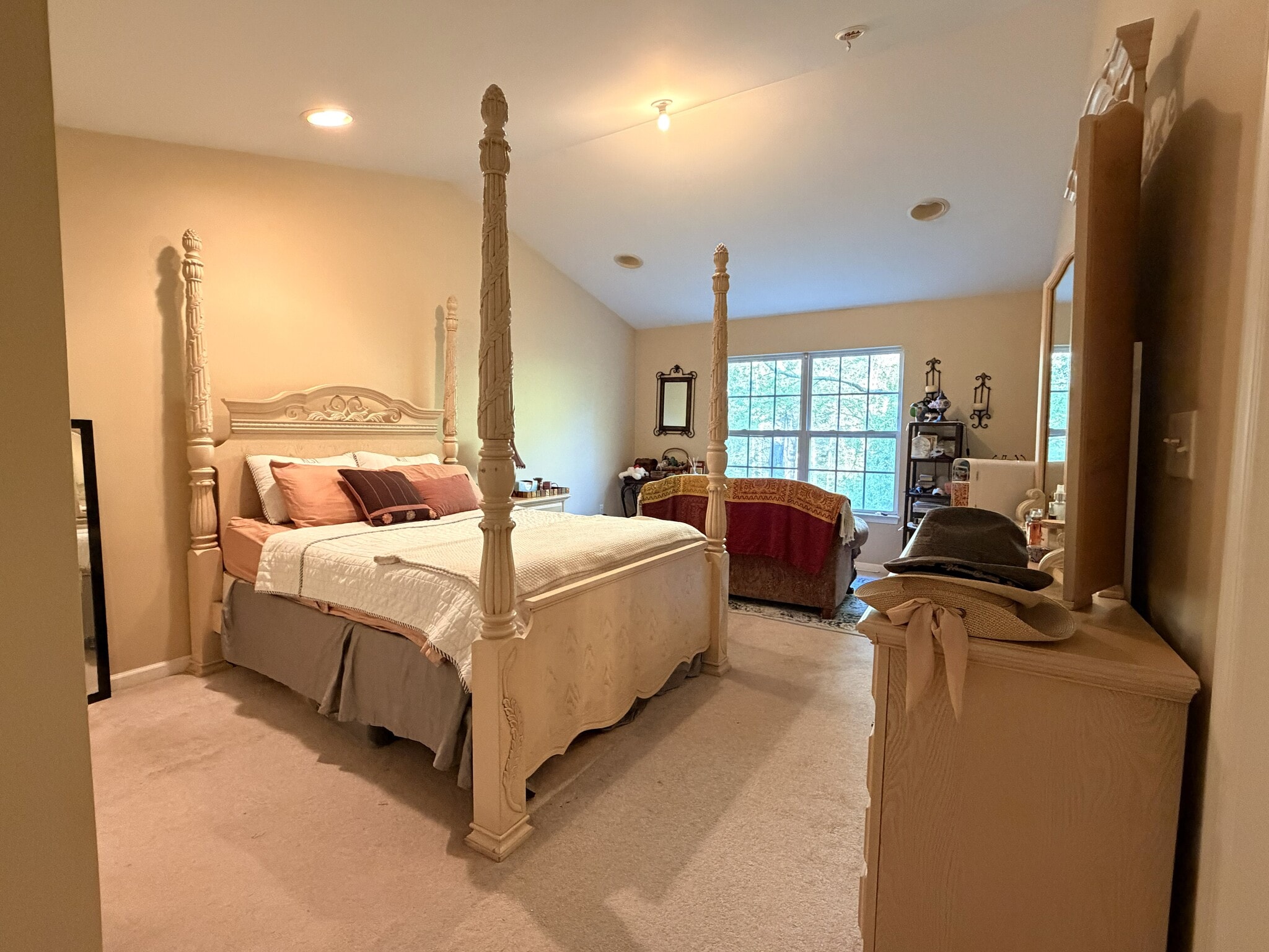 Master Bedroom - 128 Jackson Ave