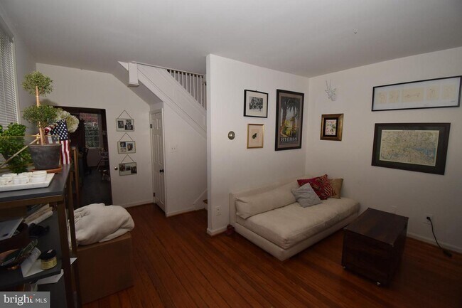 Building Photo - 205 N Patrick St