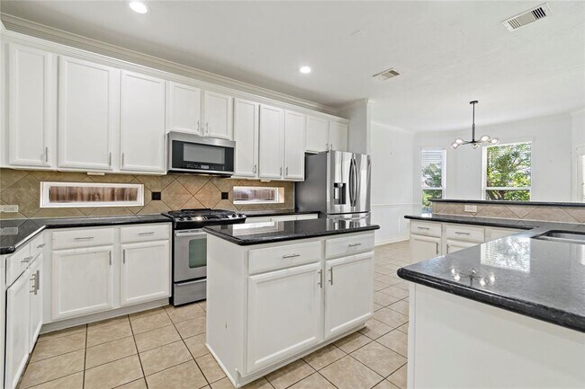 Building Photo - 2306 Alassio Isle Ct