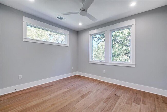Building Photo - 1417 Fairwood Rd