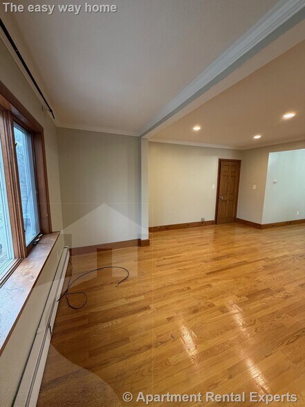 Building Photo - 33 Lafayette St