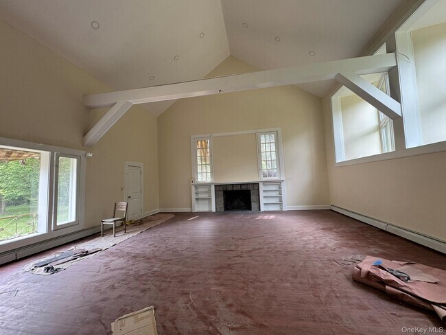 Building Photo - 227 Beverly Rd