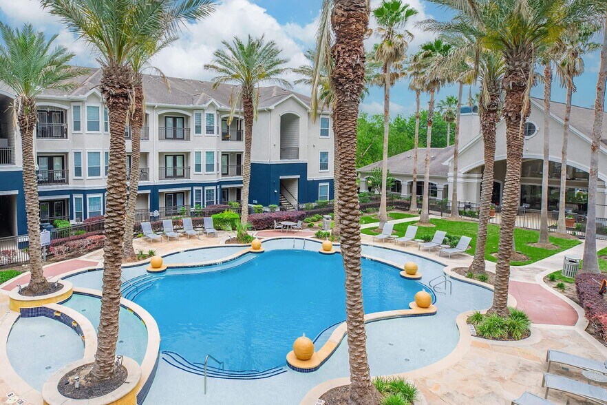 Building Photo - 501 Sarah Deel Dr