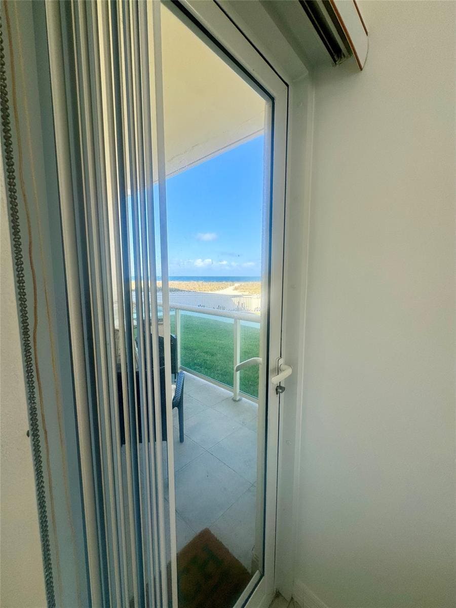 Building Photo - 6000 N Ocean Blvd