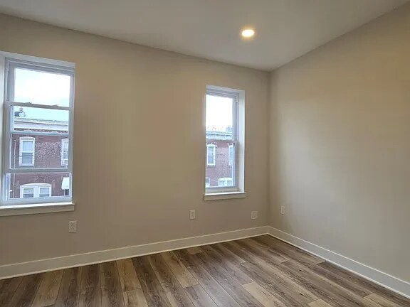 Building Photo - 1821 Mifflin St