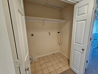 Building Photo - 311 Maple Brook Rd