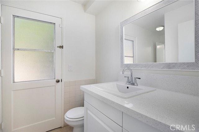 Building Photo - 1731 La Loma Dr