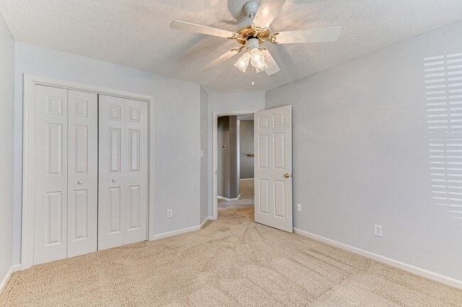 Building Photo - 490 Connemara Trail