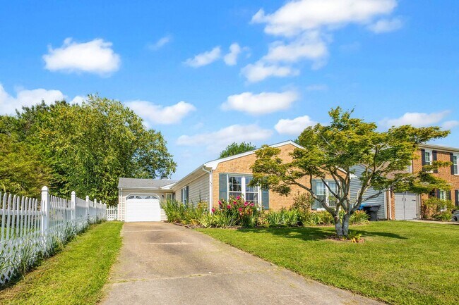 Primary Photo - 3 Bed 2 Bath for Rent in Virginia Beach