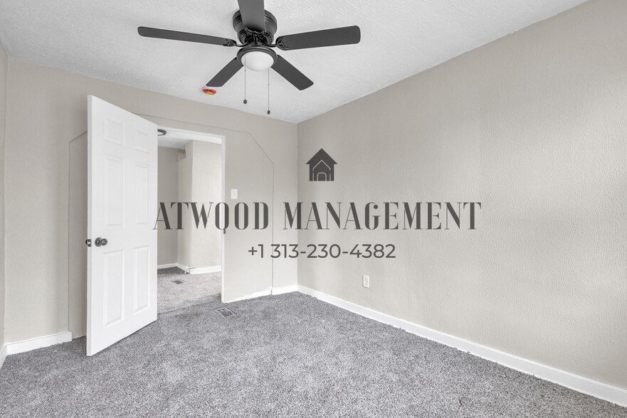 Building Photo - This beautifully updated 4-bedroom, 2-bath single-family home is ready for move-in!