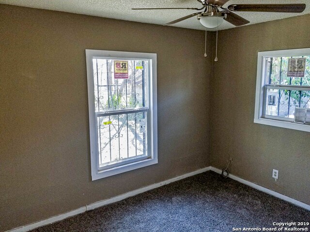 Building Photo - 1026 Edison Dr