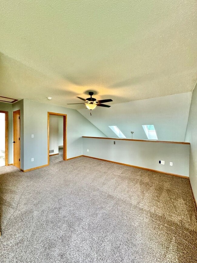 Building Photo - 4851 Tee Ct SW