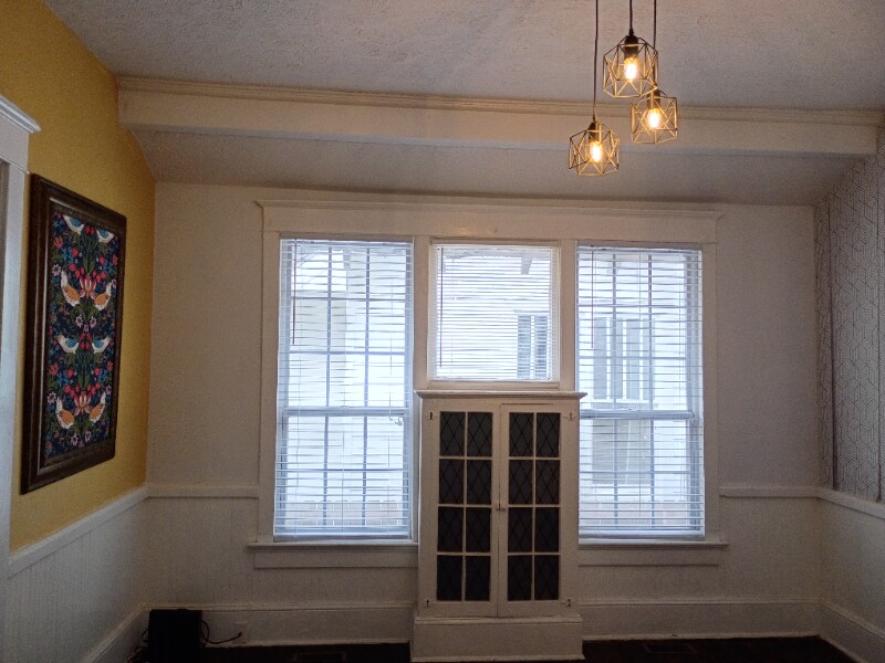 Building Photo - 1081 Arlington Ave SW