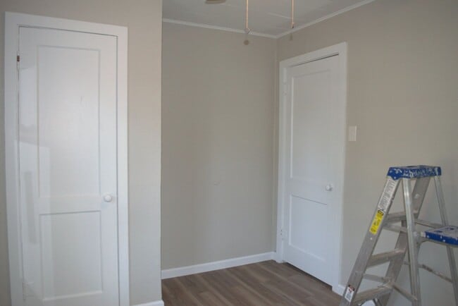 Building Photo - Great 2 Bed 1 Bath House!