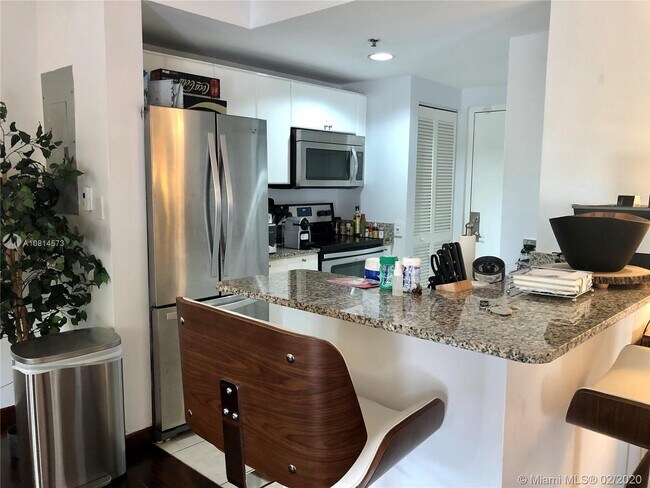 Building Photo - 227 Michigan Ave