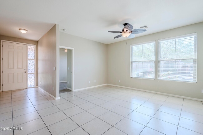 Building Photo - 13562 W Cypress St