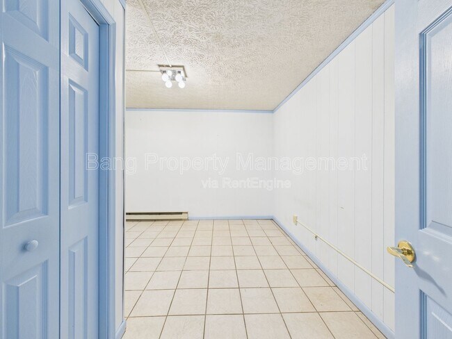 Building Photo - 1233 Pinehurst Rd