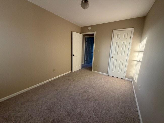 Building Photo - Georgetown Colony