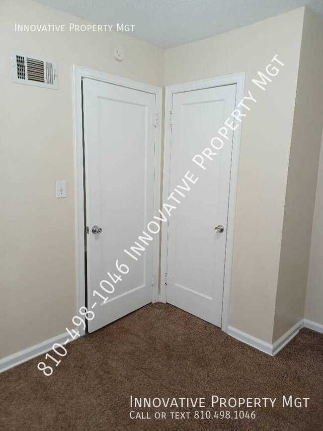 Building Photo - 2758 Brown St