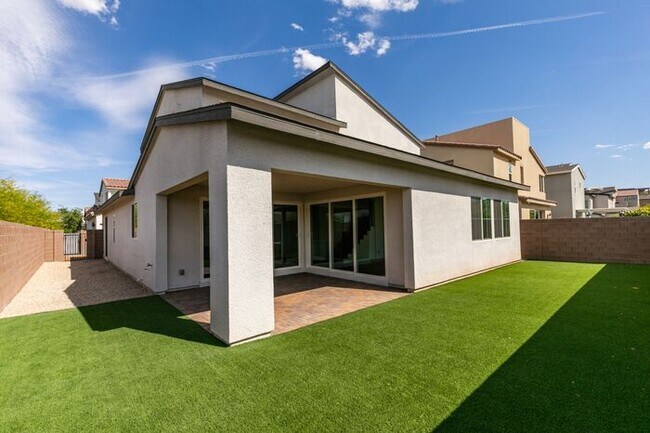 Building Photo - COMING SOON - Ready no later than Mid-June