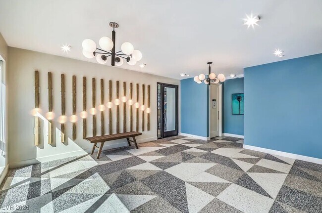 Building Photo - 4555 Camino Al Norte