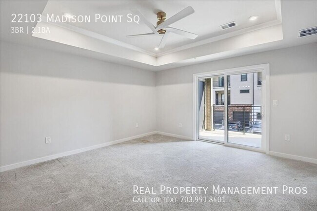 Building Photo - 22103 Madison Pt Sq