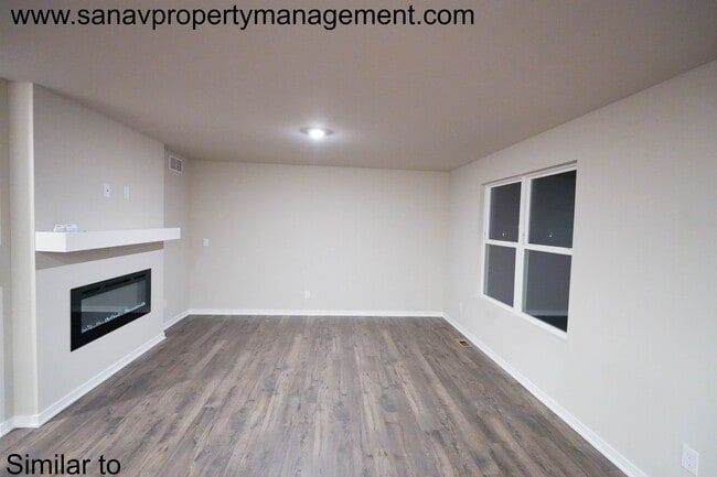 Building Photo - Stylish and Spacious 2 Story, 4-Bedroom Ho...