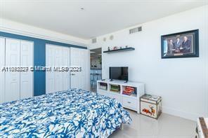 Building Photo - 3232 SW 22nd St