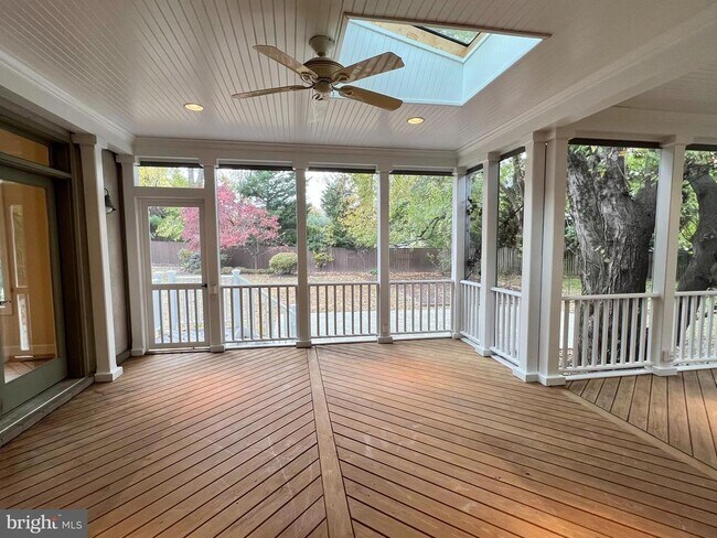 Building Photo - 1312 Kurtz Rd