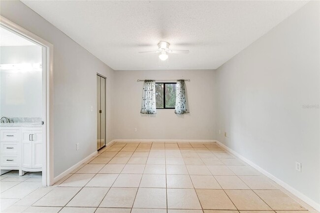 Building Photo - 49 Braddock Ln