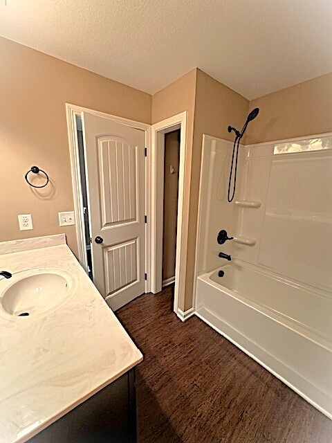 Building Photo - 2517 Rollow Ln