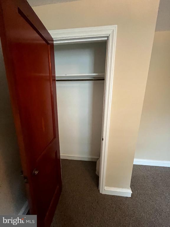 Building Photo - 301 E Main St